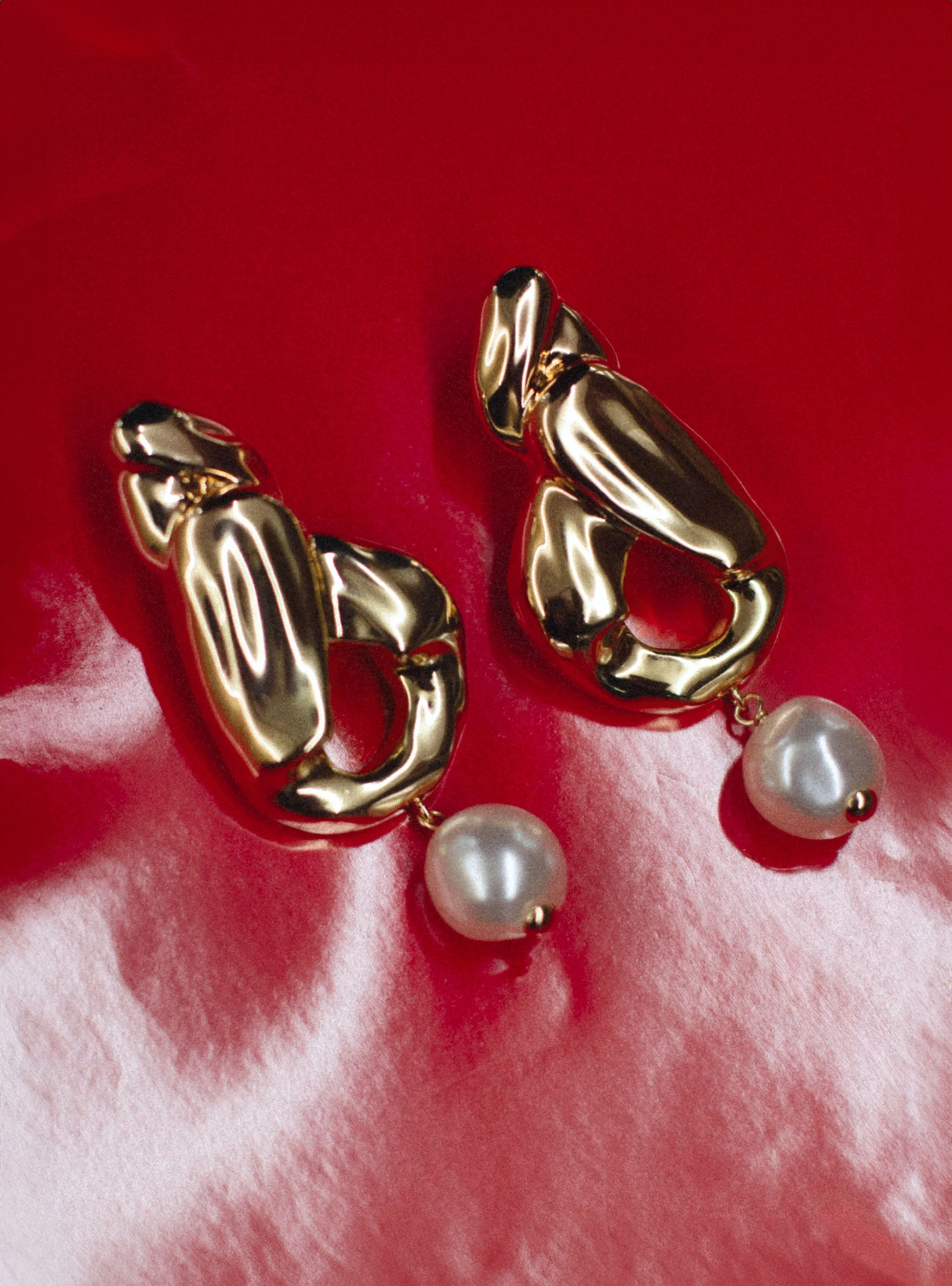 Gold Faux Pearl Drop Earrings - Image 5