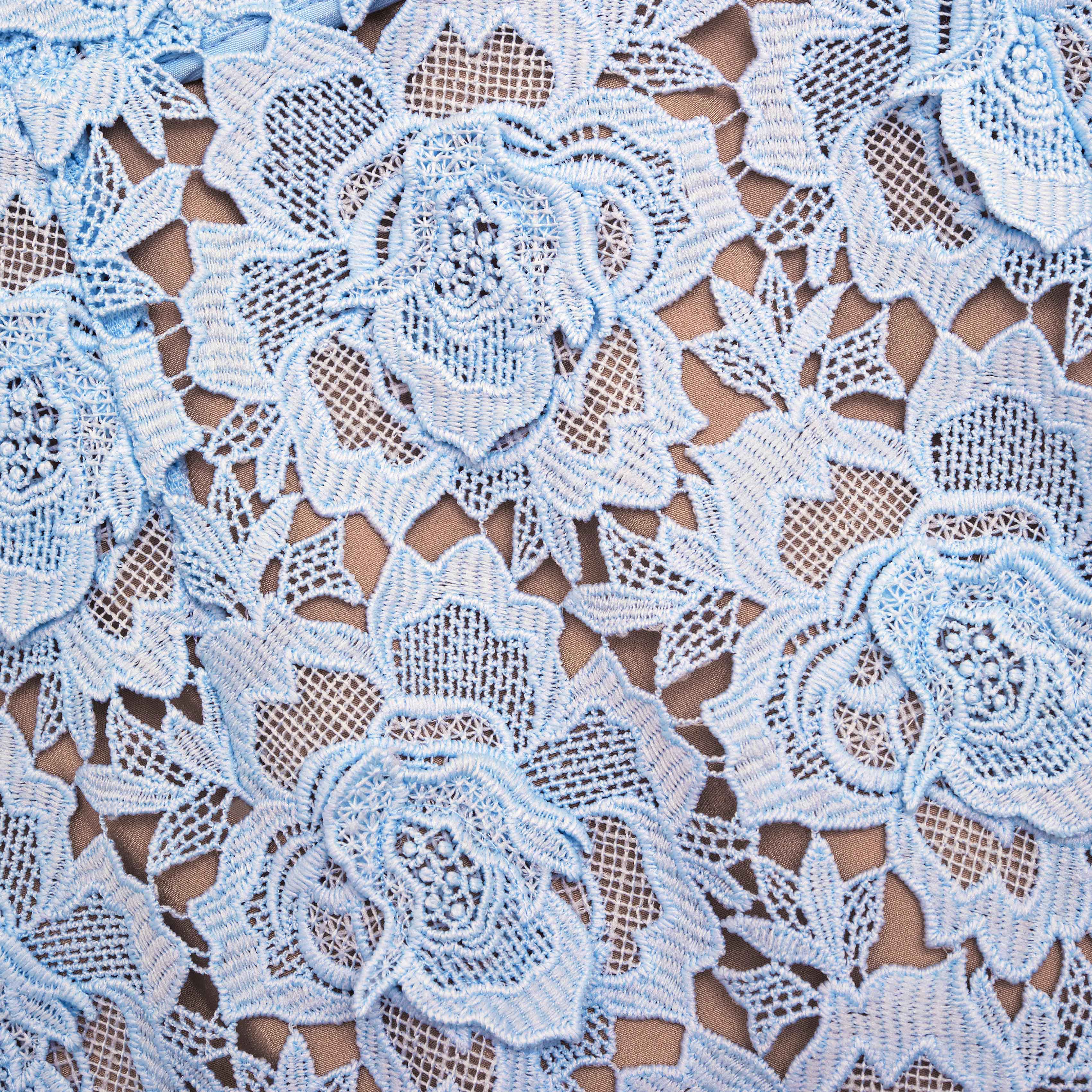 Blue Flower Lace Midi Dress - Image 5