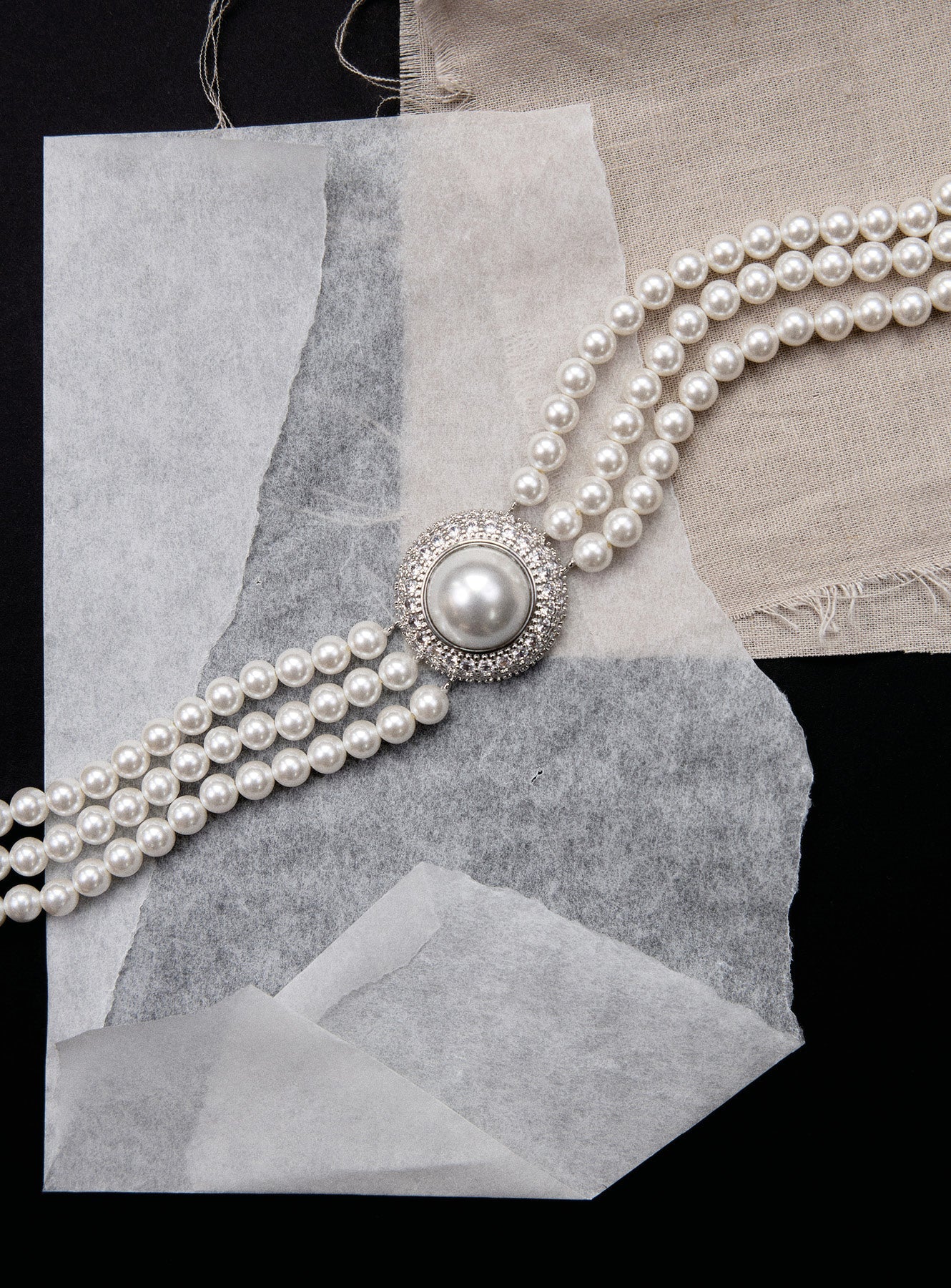 Small Crystal Pearl Choker - Image 6